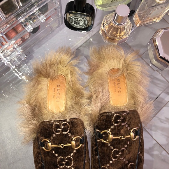 Gucci Loafers - Picture 3 of 5